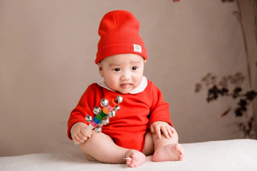 迪庆六个月宝宝总是摇头